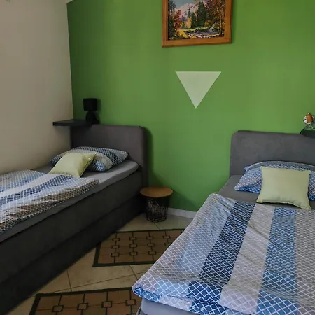 Ivanka G Apartment Malinska